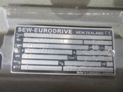 Sew Eurodrive 3 Phase Motor
7.5Kw
1440/200 RPM - 2
