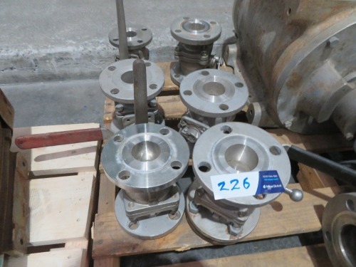 6 x Stainless Steel Ball Vales, various sizes