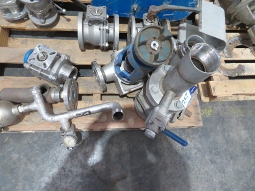 5 x assorted Stainless Steel Ball Vales, 1 x Pressure Control Valve