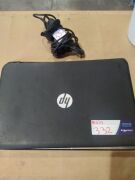 DNL Hp 250 G3 | No HardDrive | SN: CND5010CB0 | +Charger | Minor scratches and scuff marks, missing all backing screws, missing CD drive and right side hinge all broken, keyboard - 2