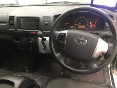 2017 Toyota Hiace KDH201R RWD LWB Van with 152,555 Kilometres - 9