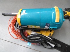 Back Pack Vacuum Cleaner
Clean Tech
Serial No: 324603
1200 Watt
240 Volt
with Hose, Wand & Floor Tool - 2