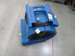 Carpet Dryer
Fral
Model: FAM700
240 Volt
400 x 500 x 480mm H