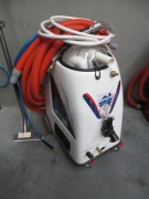 Carpet Cleaner
Whyte's
Model: Eyre
2 x 1100 Watt 3 Stage Motor
1000 PSI Triple Piston Cat Pump
with Hoses, Wand & Floor Tool
240 Volt - 2