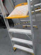 Gorilla Platform Ladder
Model: PL004-1
SWL: 150Kg
Platform Height: 1200mm - 2
