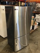 Fisher & Paykel SS Fridge - E522B - 3