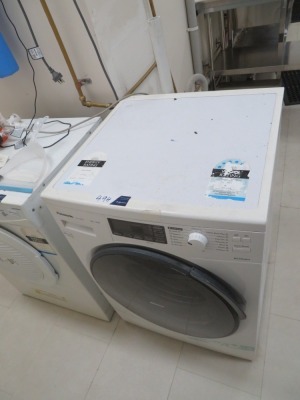 Panasonic Front Loader Washing Machine
Model: NA-148VG3
8Kg capacity