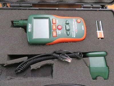 Extech Pinless Moisture/Humidity Meter & IR Thermometer Model: MO290 with accessories in case