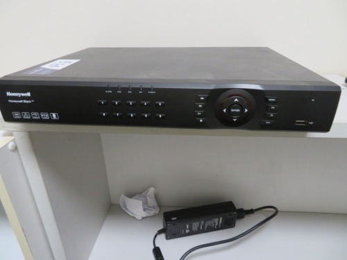 Honeywell Black 16 Channel Digital Video Recorder
Model: CADVR2016WD
with Power Supply
