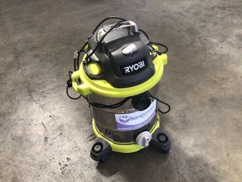 RYOBI 30L wet&dry vac, RVC-1530IPT-G, hose and tube missing