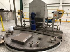 Stainless Steel Formulation vessel, 13700L, on load scales with top mount agitator - 3