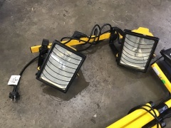 2 x ARLEC LED WORKLIGHTS AND 1 TWIN HALOGEN WORKLIGHT TRIPODS - 3