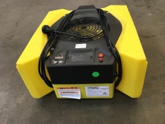 ZEUS 900 AIRMOVER, TAGGED OUT - 6