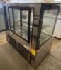 Cake Display, Model: 5740V - 3