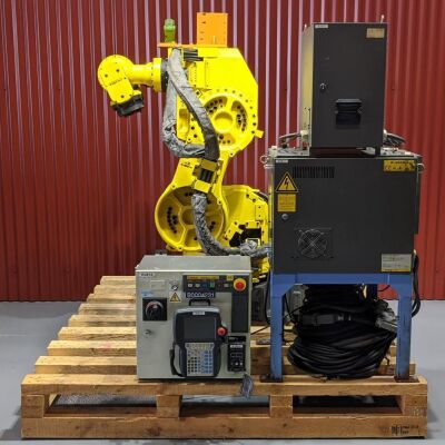 Fanuc Robot Model: R2000iA-165CF Reach: 1.4mtrs Payload: 165kg Controller: RJ3iB Teach Pendant Included Axis: 6 Floor Mounted YOM: 2004