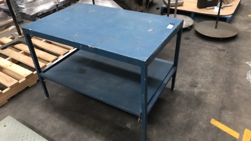 Stainless steel fabricated work bench, with under storage shelf
1120x720x760H