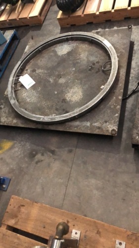 Pallet scale Platform with rotating ring 
1200x1200
