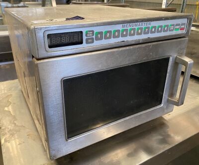 Menumaster Commercial Microwave Oven, Model: UC18E2