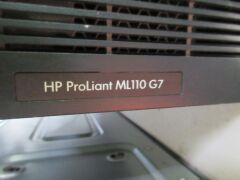 Hewlett Packard Terminal Server, Model: ProLiant ML110G7 - 2