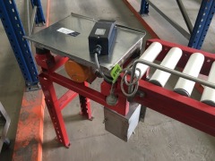 Conveyor with Vibrating Plate & Foot Pedal Operation - 2