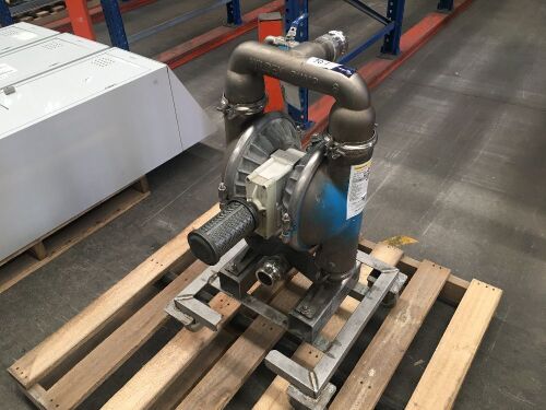 Wilden Stainless Steel Diaphragm Pump 2" Outlet, Mobile