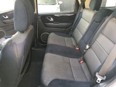 2010 Ford Escape ZD XLT SUV with 205,492 Kilometres - 19