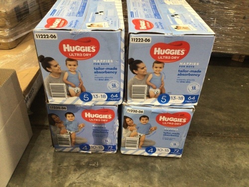 HUGGIES ULTRA DRY NAPPIES SIZE 4&5 X4 BOXES