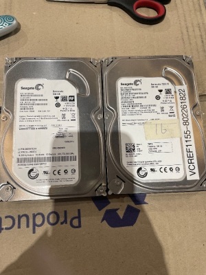 2x seagate disc drive 320gb and 500gb HDDs