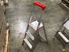 Bailey Step Ladder 1.36 m