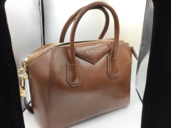 Givenchy Brown Shiny Lord Small Antigona Top Handle Bag - 2