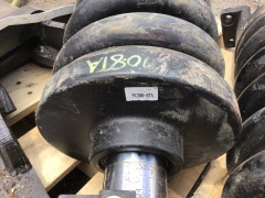 Pair of truck springs and hitch. Please refer to images of items. - 2