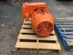 WEG Industrial Size Orange Motor. Please refer to images of item. - 3