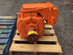 WEG Industrial Size Orange Motor. Please refer to images of item. - 4