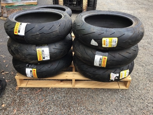 Pirelli motorbike tyres front and back. Please refer to images of items.