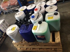 Bulk pallet of 4 stroke oil, 20L brake cleaner x6, long life coolant, heavy duty truck wash etc.  Please refer to images of items. - 4