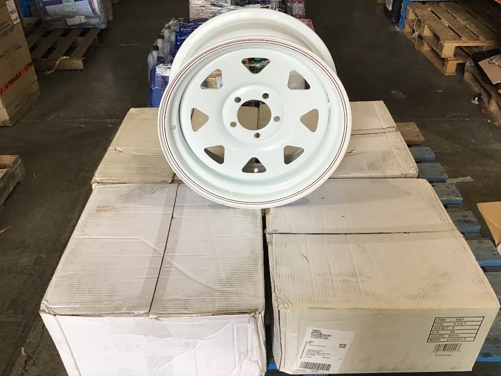 5 x Sunraysia dynamic rims 16x7 16 6x114 White triangle. Please refer ...