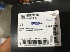 Oakley Flak 2.0XL Matte Black Prizm Deep Water Polar Sunglasses - 4