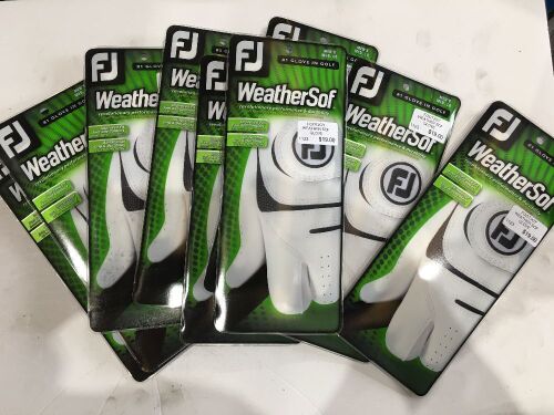 Quantity of 7 x FJ Weather Sof Men's Right Golf Gloves, Small