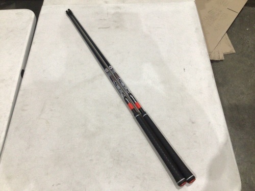 2 x Apex 21 Recoil Dart 75 Regular carbon fibre golf shafts