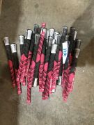 Quantity of 28 x Golf Pride Golf Grips only, Pink/Black