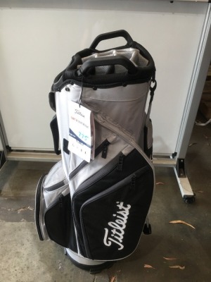Titleist Cart 14 Light Weight Soft Bag, part no: TB20CT6-202