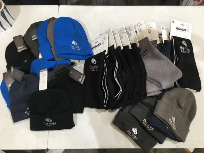 Quantity of 20 x Beanies & 13 x Towels, The Links Shell Cove