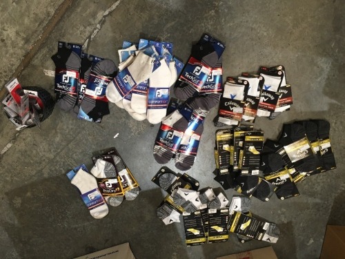 Quantity of 35 x pairs of various Socks including; Callaway & FJ and Shoe Laces