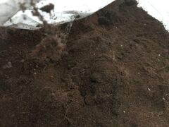 Potting Soil, Approx 2t total, Palletised & 2 x Bulker bags - 3