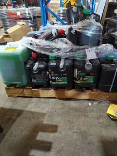 Pallet of assorted engine oils. Please refer to images of items.