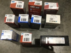 Box of disc pads, brake shoes, brake pad kits etc. Please refer to images of items. - 3