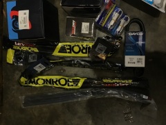 Box of gas struts, v belts, manifold gaskets/rocker cover etc. Please refer to images of items. - 4