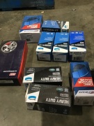 Box of brake disc pads etc. Please refer to images of items.