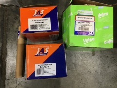 Box of alternators, starter motors. Please refer to images of items. - 2