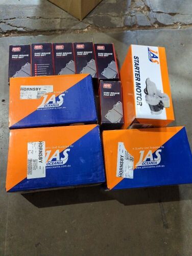 6x IBS disc brake pad sets and 4x JAS starter motor. Please refer to images of items.